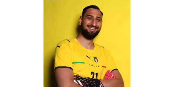 Donnarumma rejoint le Paris Saint-Germain